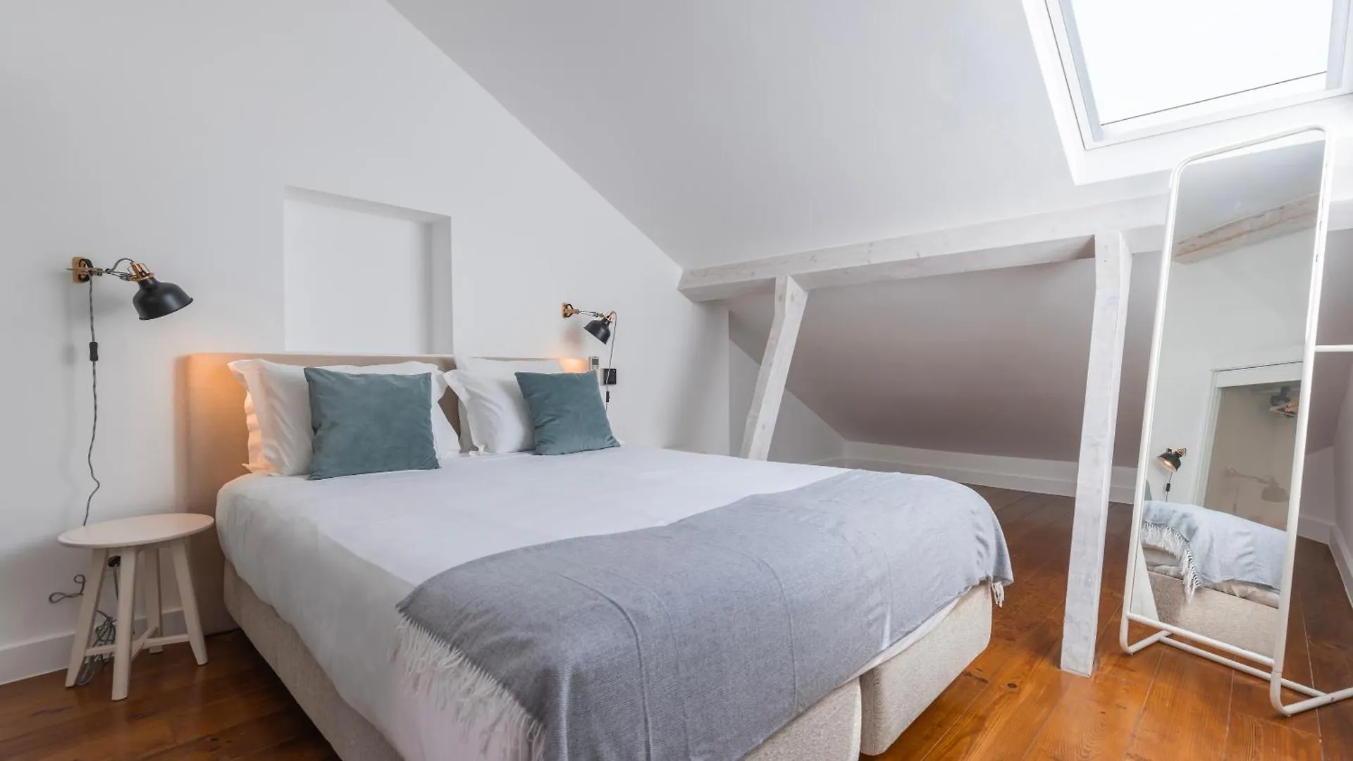 Apartment Charming 3Bdr Duplex In City Center By Lovelystay Lisbon Portugal