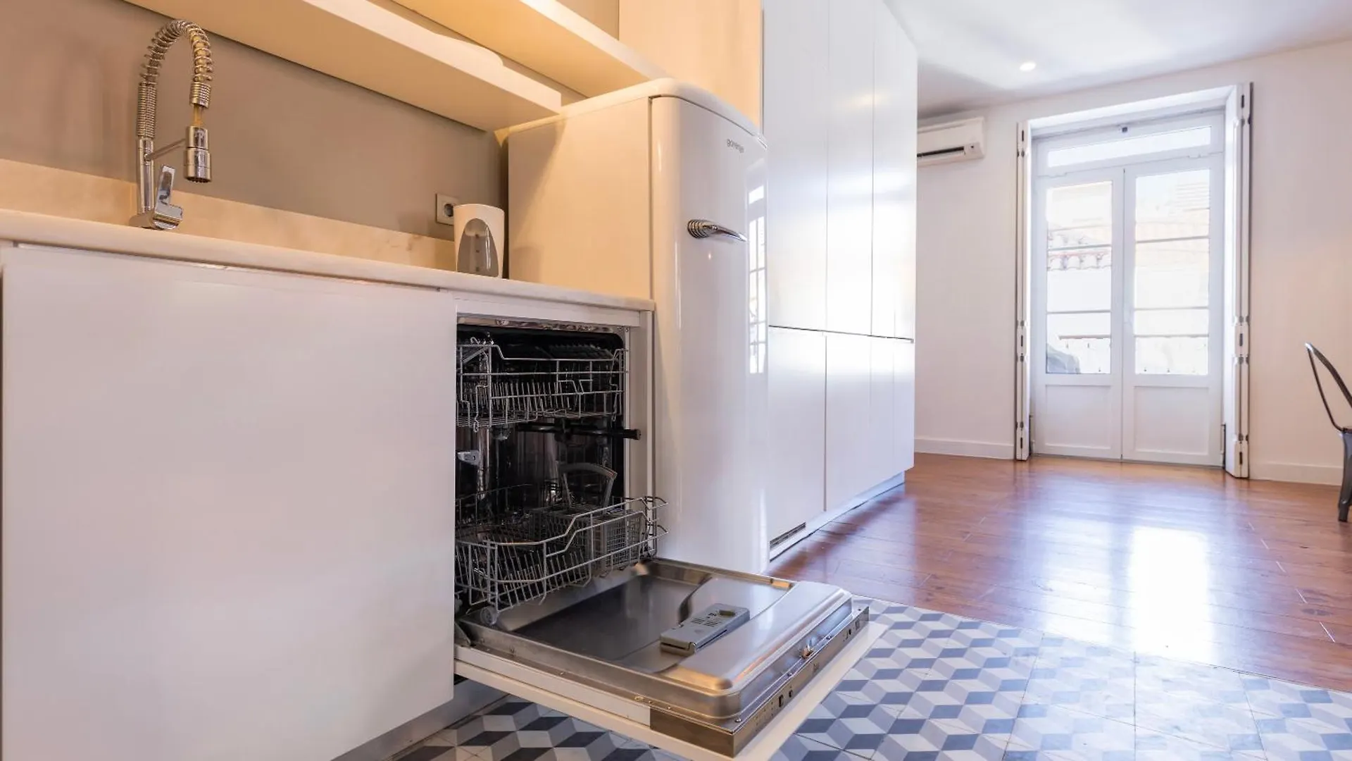 Apartment Charming 3Bdr Duplex In City Center By Lovelystay Lisbon