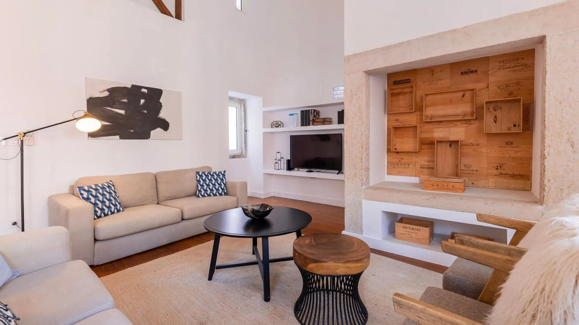 Charming 3Bdr Duplex In City Center By Lovelystay Lisbon Portugal