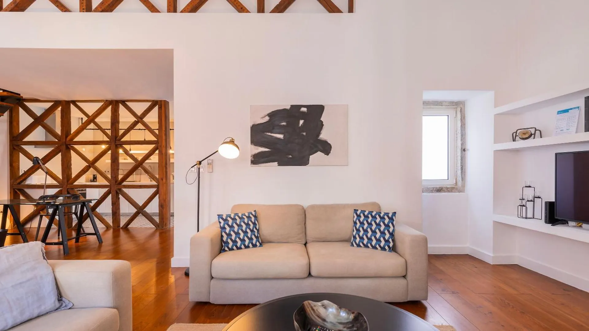 Charming 3Bdr Duplex In City Center By Lovelystay Lisbon