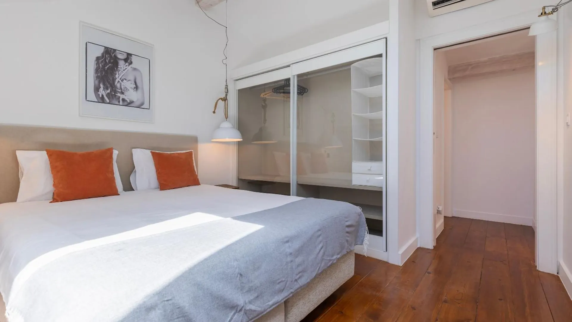 Apartment Charming 3Bdr Duplex In City Center By Lovelystay Lisbon